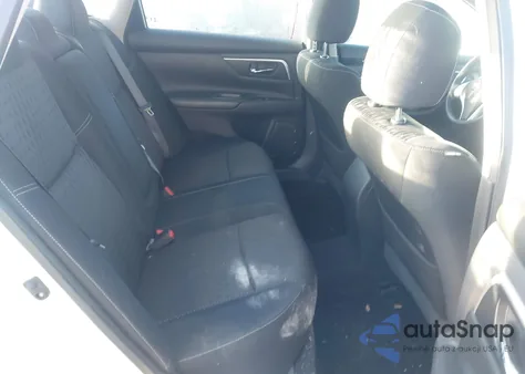 2016 Nissan Altima 2.5 Sv z USA, uszkodzony, nr VIN 1N4AL3AP4GC212682